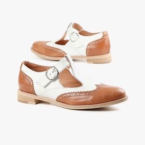 NIB ALL BLACK Belted Wings Leather Retro Shoes Multi Sizes 38 39 39.5 40 40.5 41